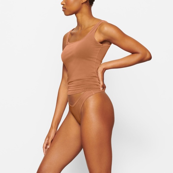 Skims scoop neck tank - Picture 3 of 7